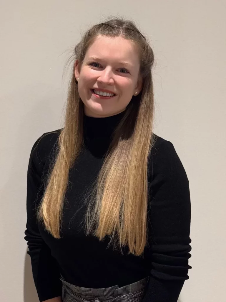 Loren Agular
Geschäftsführerin & Fachkraft für Arbeitssicherheit